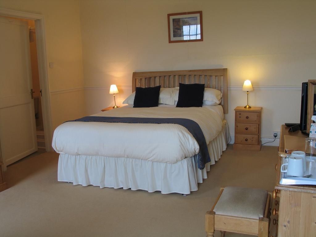 Trewithian Farm B&B Truro Rum bild