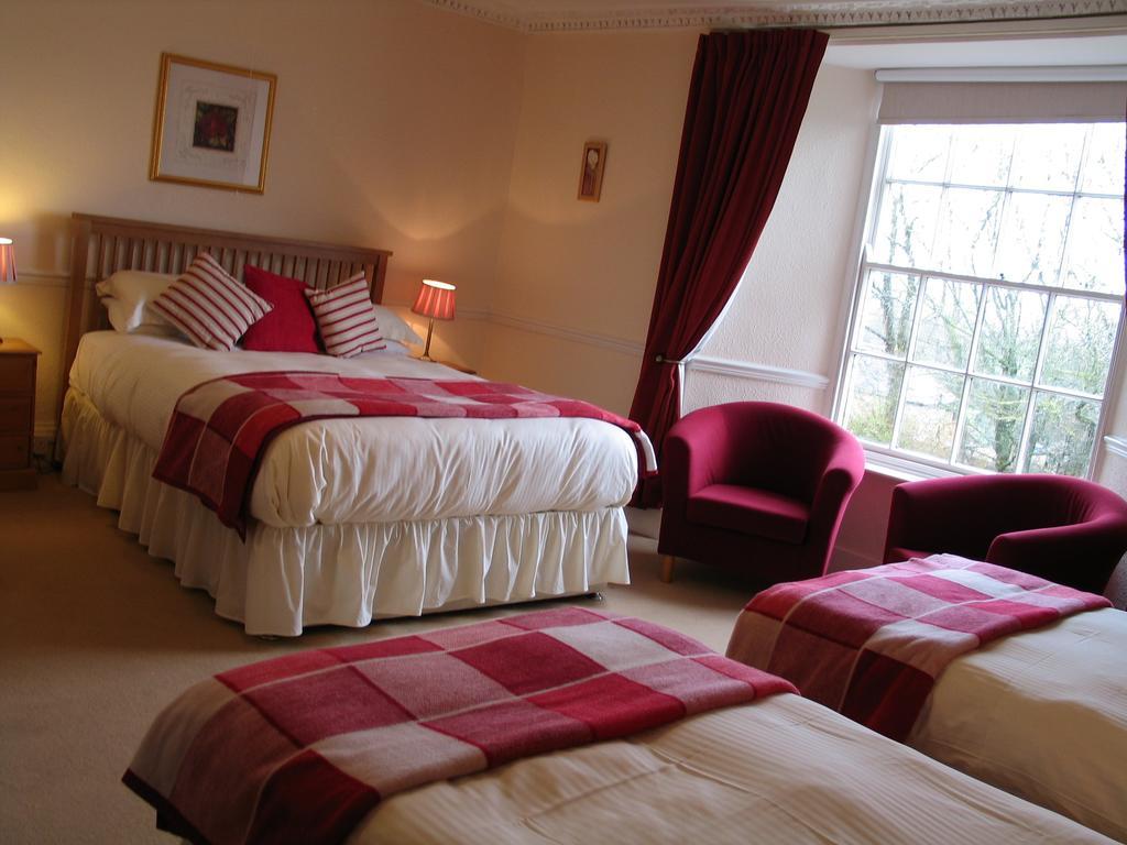 Trewithian Farm B&B Truro Rum bild